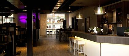 Moderne Bar, Innenausbau